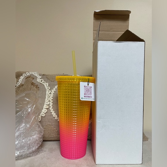 Two-Tone Yellow and Pink Square Cut Tumbler/Cup - Picture 5 of 5